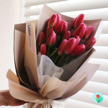 ¿Cuánto tiempo duran los tulipanes y las rosas en un ramo de novia?