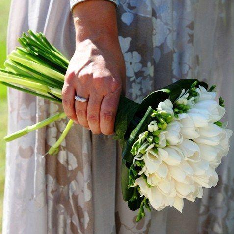 Elegir los tulipanes y rosas adecuados para tu ramo de novia